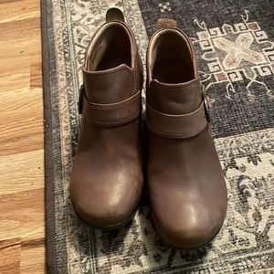 Sanita size 7/37 leather booties mocha color